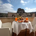 Caveoso 3* Matera