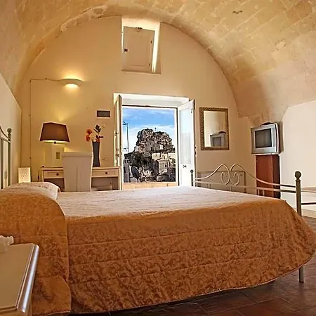 Caveoso Hotel 3*