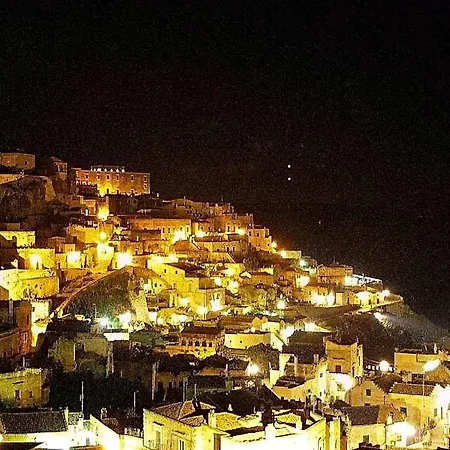 Caveoso 3* Matera
