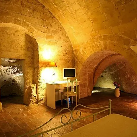 Caveoso Hotel 3*