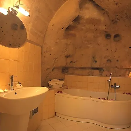 Caveoso Matera